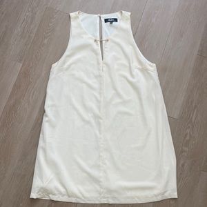 Lulu’s cream/off-white shift dress